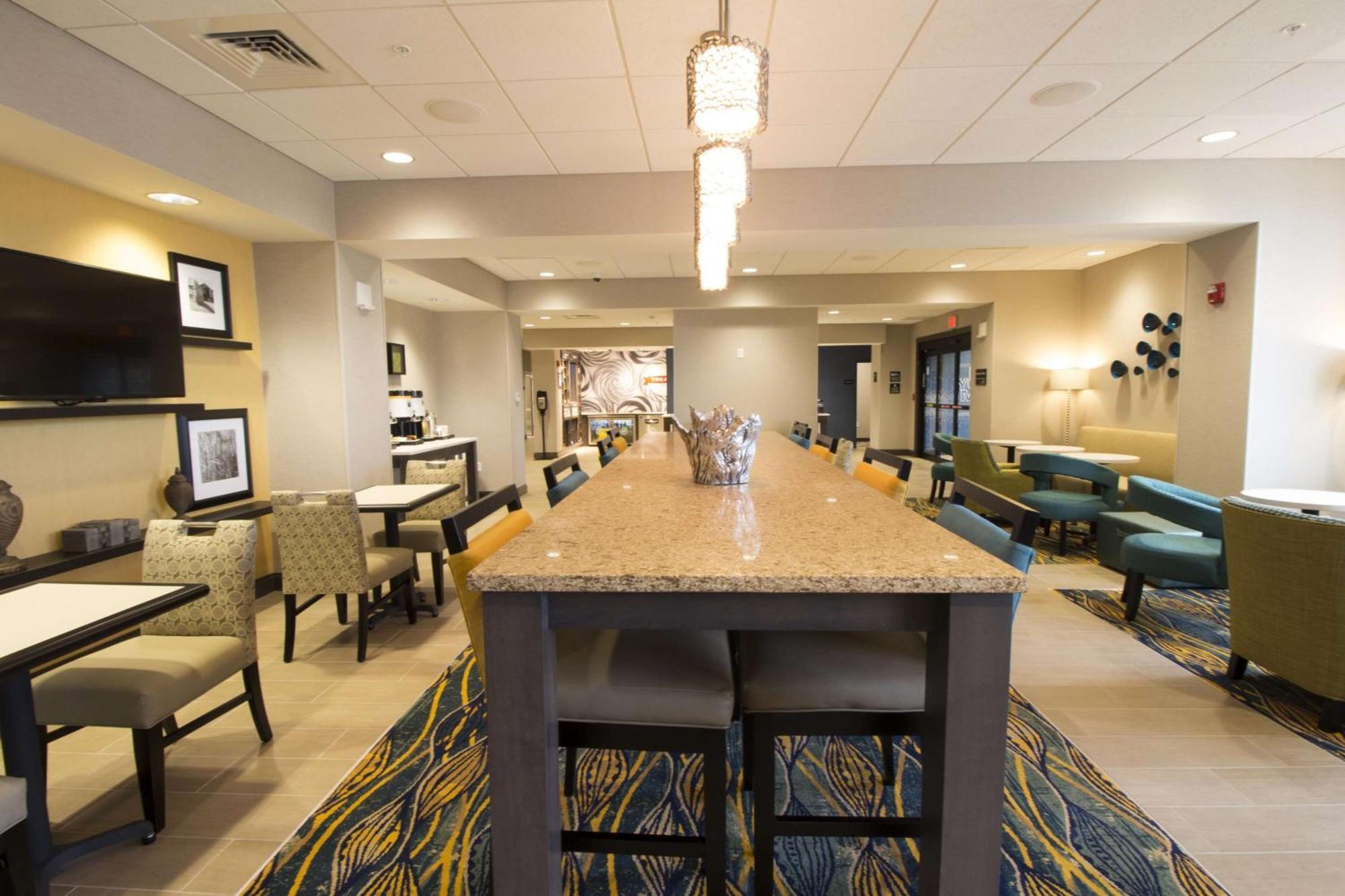 Hampton Inn Decatur, Mt. Zion, Il מראה חיצוני תמונה