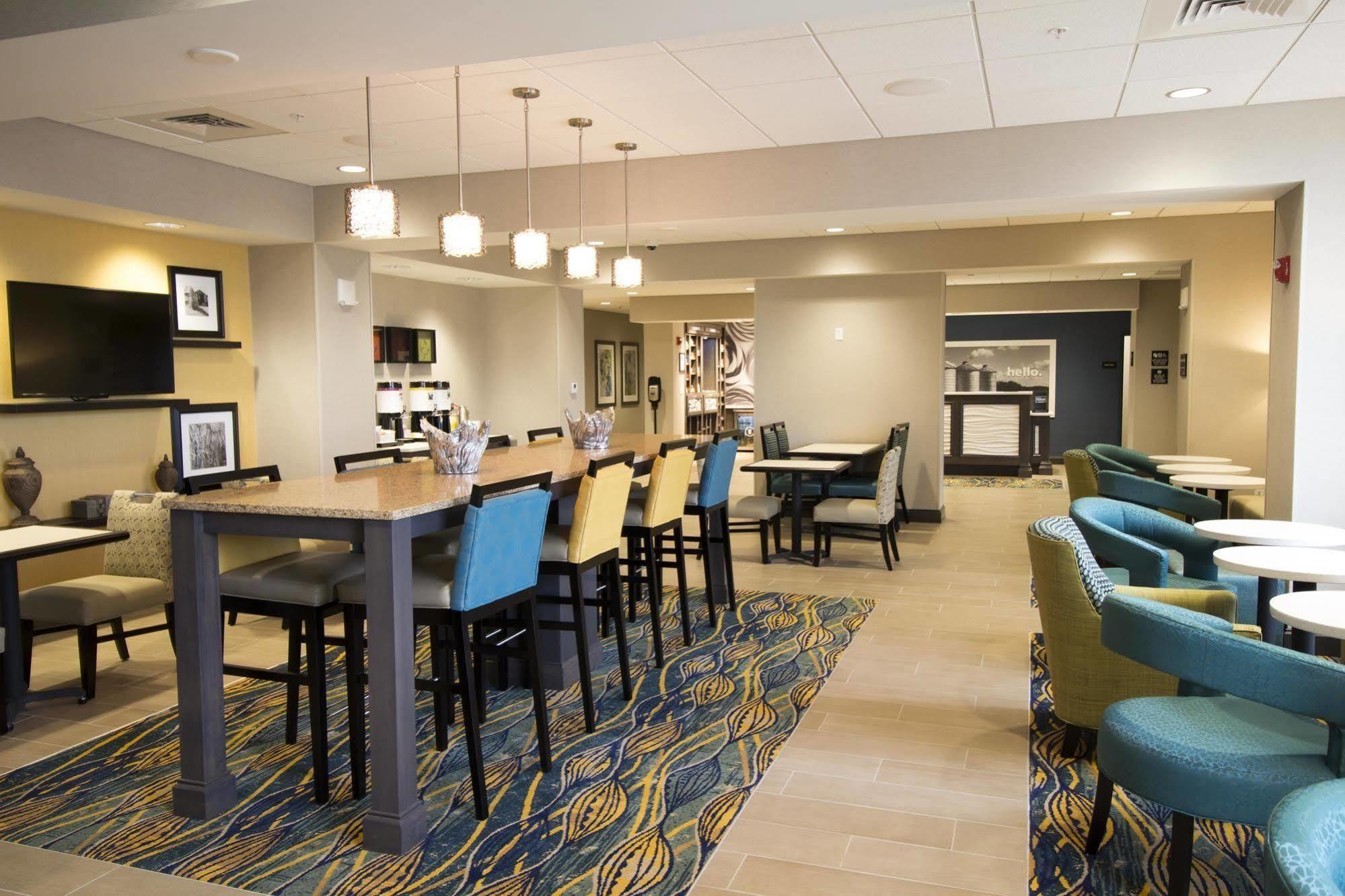 Hampton Inn Decatur, Mt. Zion, Il מראה חיצוני תמונה